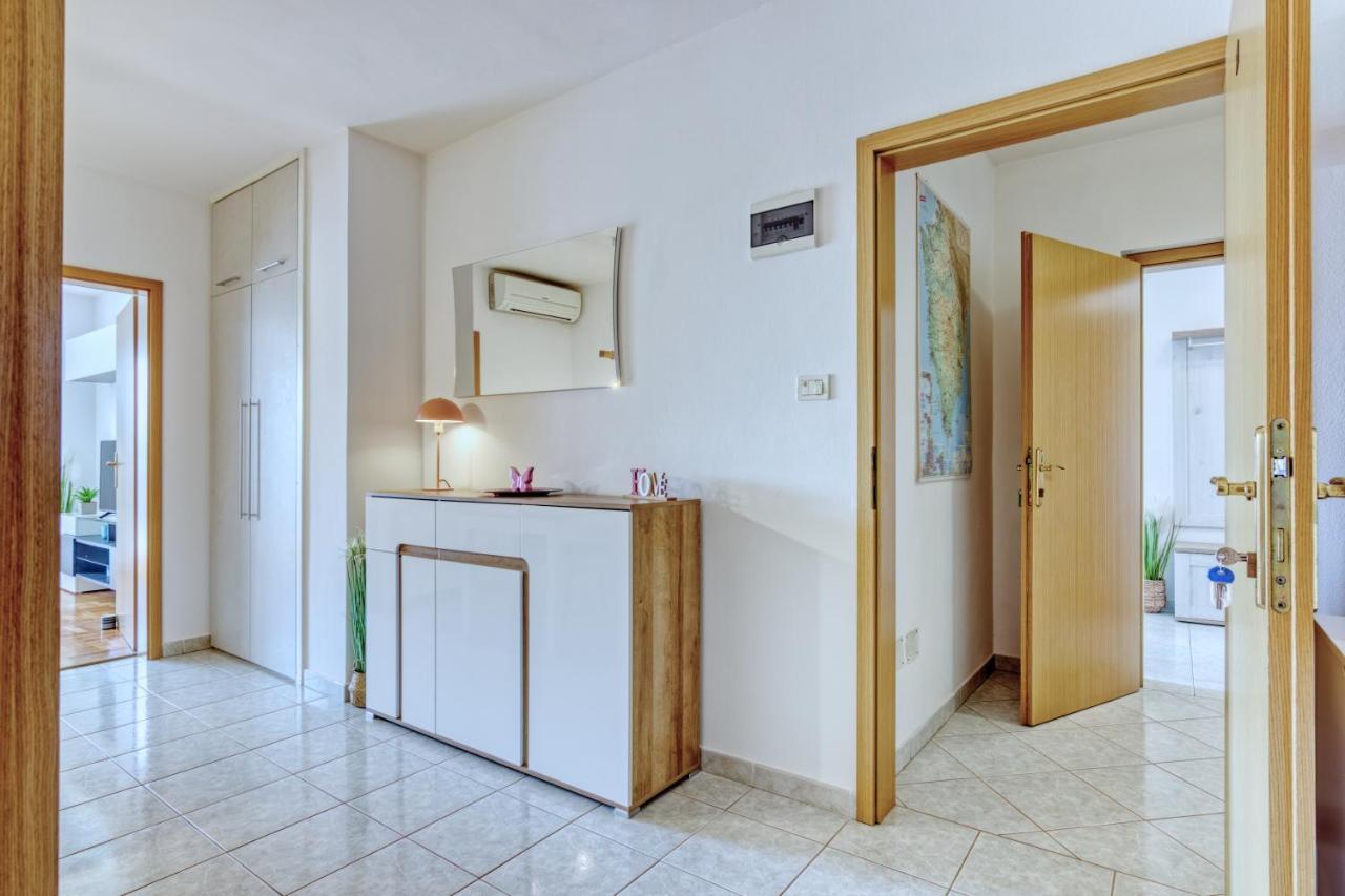 Apartments Birimac Pula Exterior photo